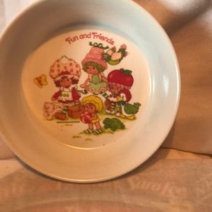 Vintage Strawberry Shortcake Bowl